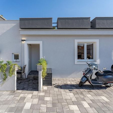 Villa Sogi Biograd Na Moru Exterior photo